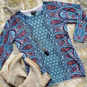 The Limited Printed 3/4 Sleeve Sweater